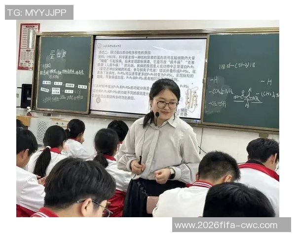 足球评论写手的职业生涯探索与发展路径分析